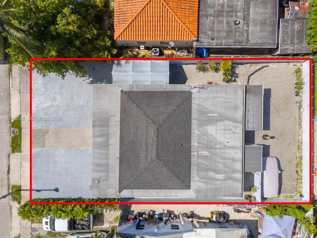 801 NW 17th Court, Miami, FL 33125