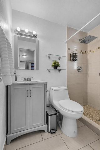 801 NW 17th Court, Miami, FL 33125