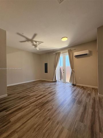 3031 SW 149th Avenue 1, Miami, FL 33185