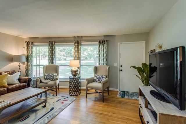 409 Bramblewood Dr, Nashville, TN 37211