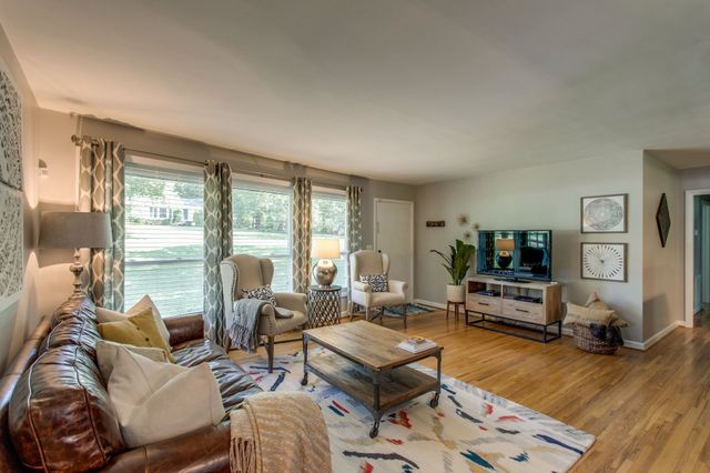 409 Bramblewood Dr, Nashville, TN 37211