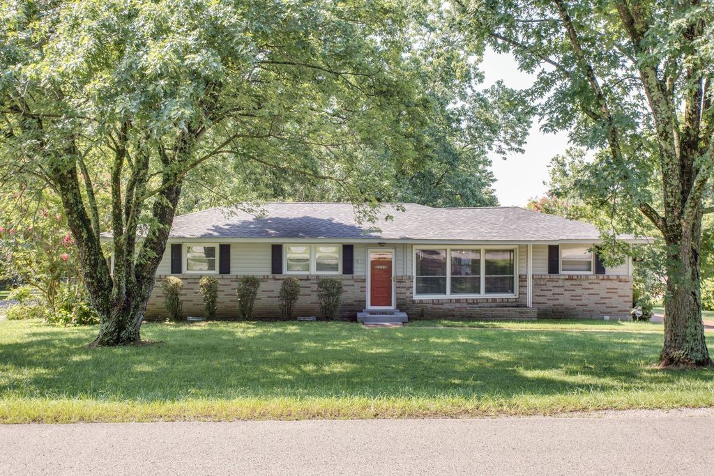 409 Bramblewood Dr, Nashville, TN 37211