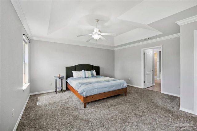 6677 Admiral St, Navarre, FL 32566