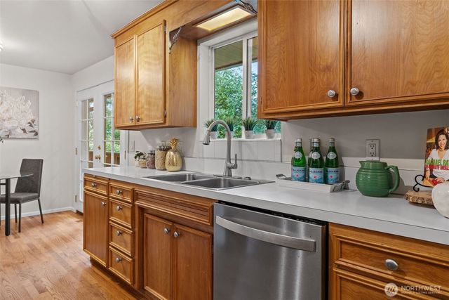 20614 4th Avenue SW, Normandy Park, WA 98166