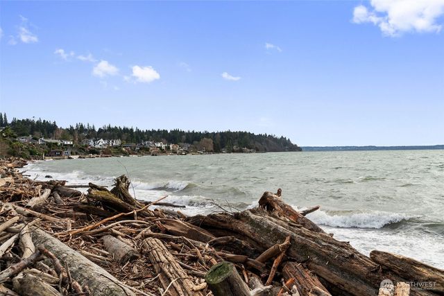 20614 4th Avenue SW, Normandy Park, WA 98166