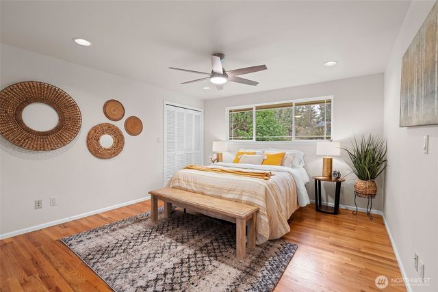 20614 4th Avenue SW, Normandy Park, WA 98166