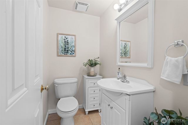 20614 4th Avenue SW, Normandy Park, WA 98166