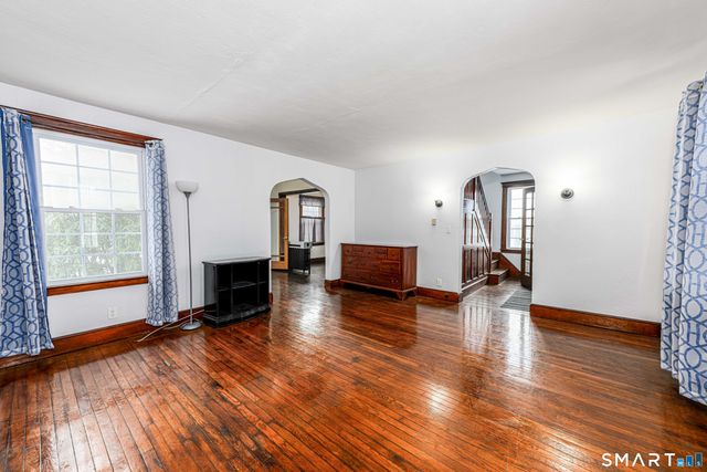 42 Oregon Avenue, East Haven, CT 06512