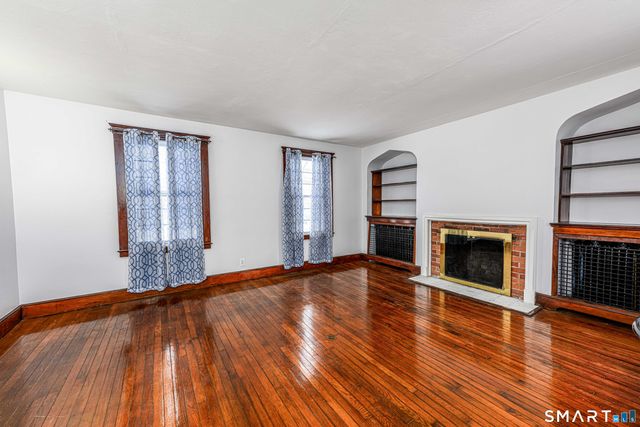 42 Oregon Avenue, East Haven, CT 06512