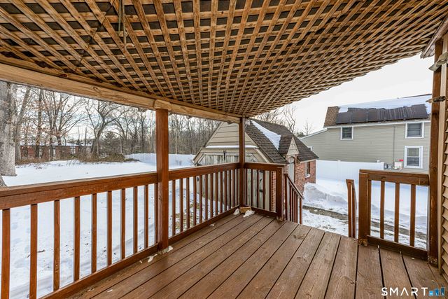 42 Oregon Avenue, East Haven, CT 06512