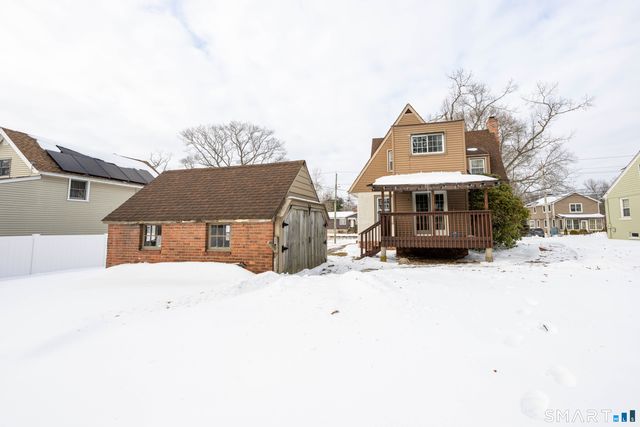 42 Oregon Avenue, East Haven, CT 06512