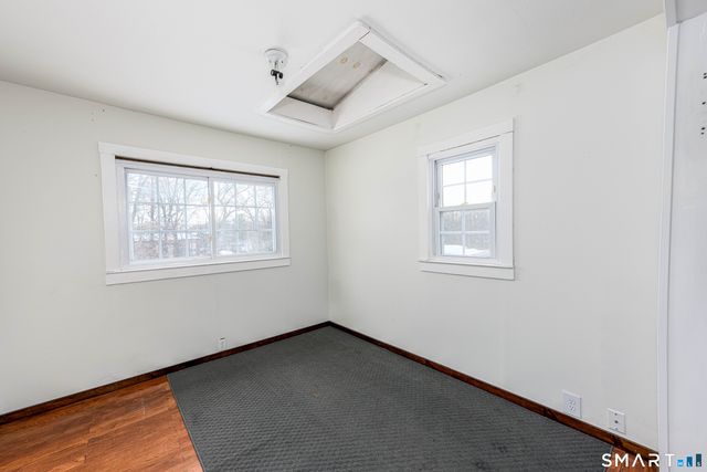 42 Oregon Avenue, East Haven, CT 06512