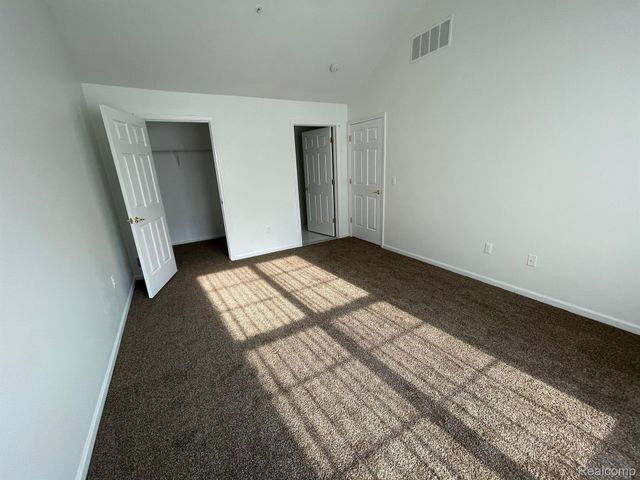 28373 CARLTON WAY Drive, Novi, MI 48377