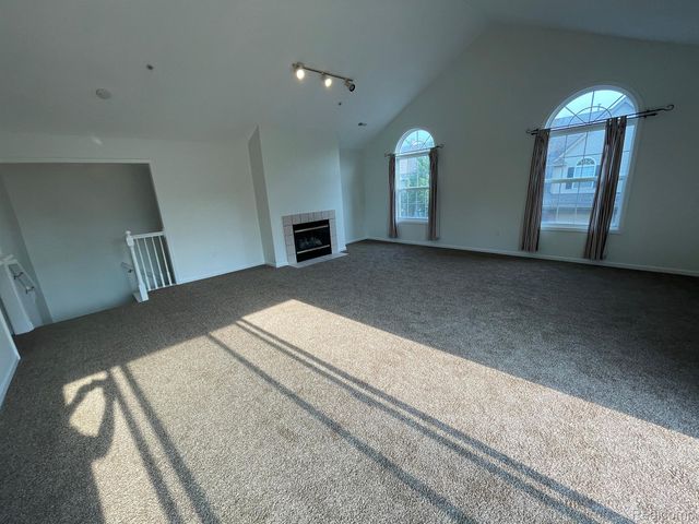 28373 CARLTON WAY Drive, Novi, MI 48377