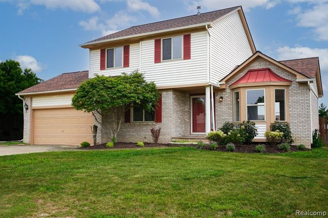 27271 Sparrow Court, New Baltimore, MI 48051