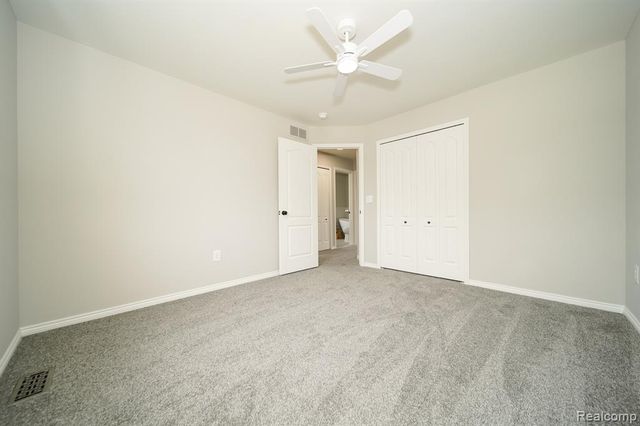 27271 Sparrow Court, New Baltimore, MI 48051
