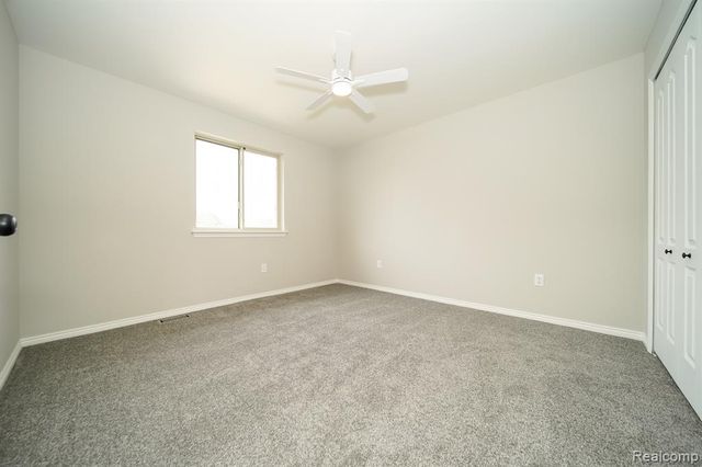 27271 Sparrow Court, New Baltimore, MI 48051