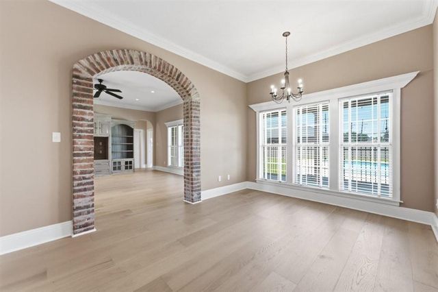 2402 Fox Hollow Street, Lake Charles, LA 70605