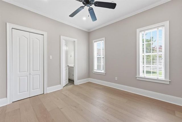 2402 Fox Hollow Street, Lake Charles, LA 70605