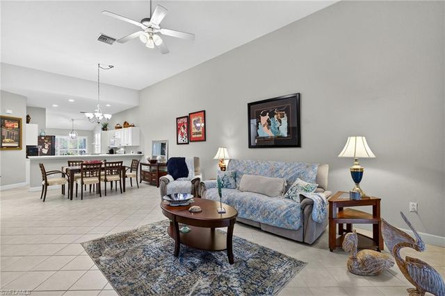 5898 Northridge DR N # A18, Naples, FL 34110