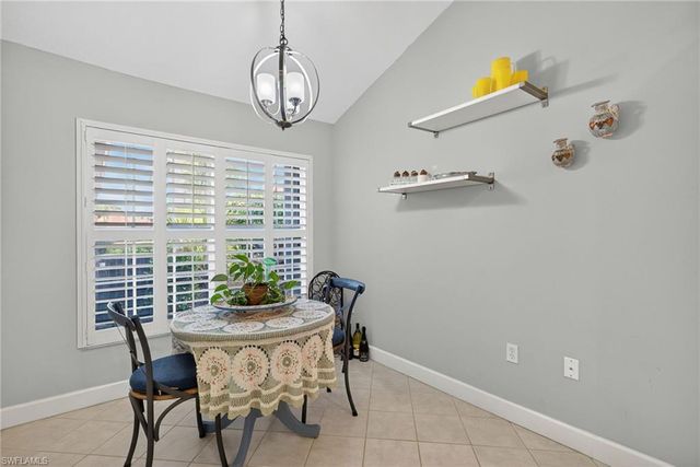 5898 Northridge DR N # A18, Naples, FL 34110