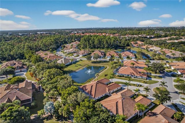 5898 Northridge DR N # A18, Naples, FL 34110