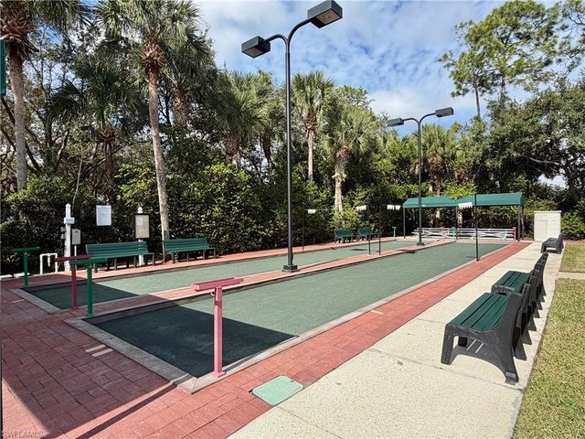 5898 Northridge DR N # A18, Naples, FL 34110