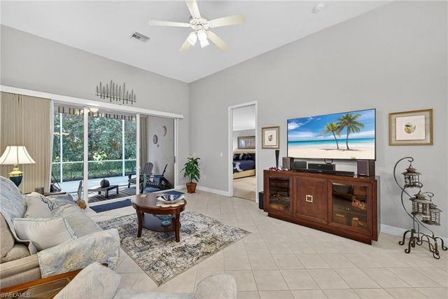 5898 Northridge DR N # A18, Naples, FL 34110