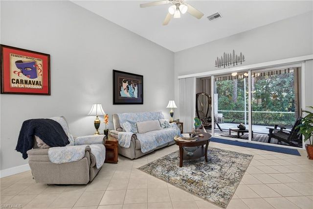 5898 Northridge DR N # A18, Naples, FL 34110