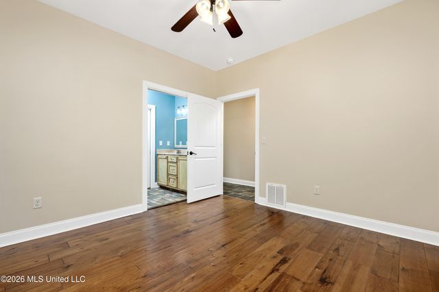 568 Woodford Cove, Hernando, MS 38632