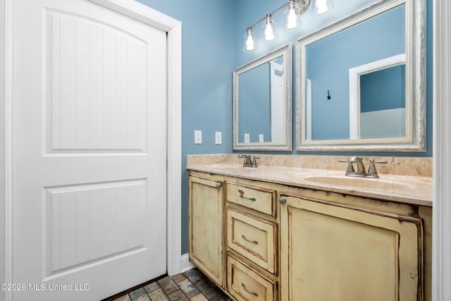 568 Woodford Cove, Hernando, MS 38632