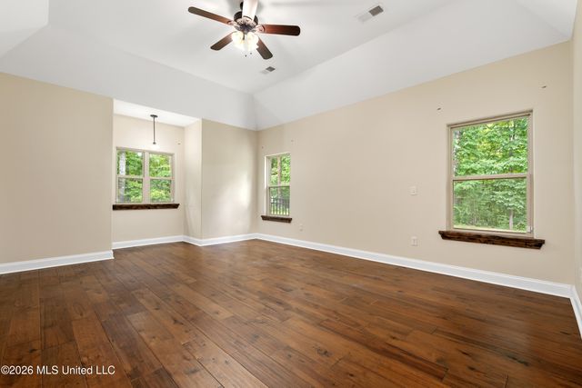 568 Woodford Cove, Hernando, MS 38632