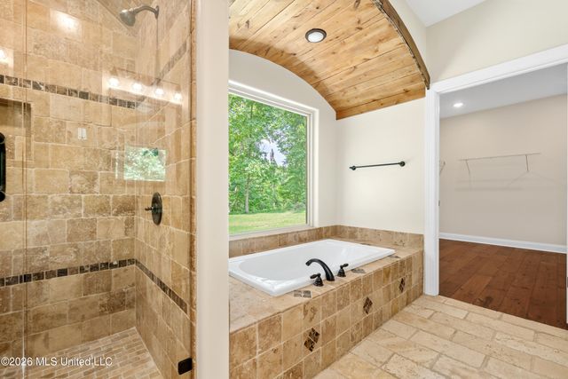 568 Woodford Cove, Hernando, MS 38632