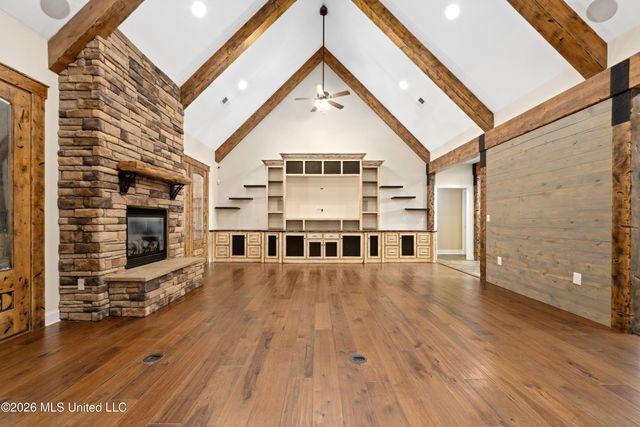 568 Woodford Cove, Hernando, MS 38632