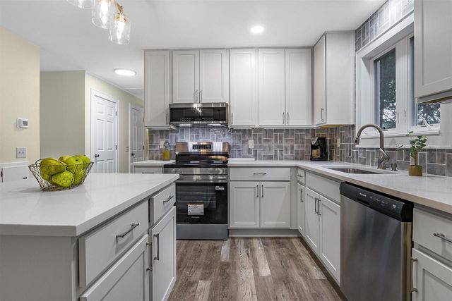 2542 Brown Deer Road, Stoughton, WI 53589