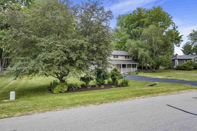 2542 Brown Deer Road, Stoughton, WI 53589