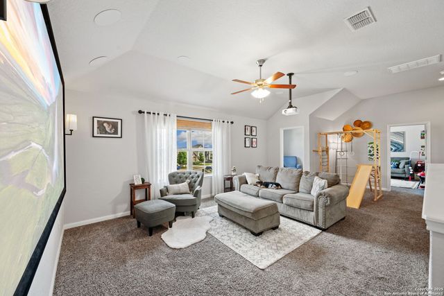 2943 Daisy Meadow, New Braunfels, TX 78130