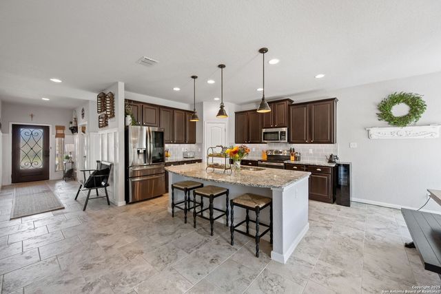 2943 Daisy Meadow, New Braunfels, TX 78130