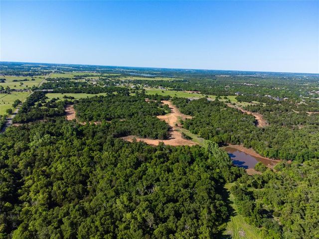 678 Simpson Lane, Edmond, OK 73034
