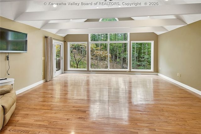 12 Dunlevy Road, Charleston, WV 25314