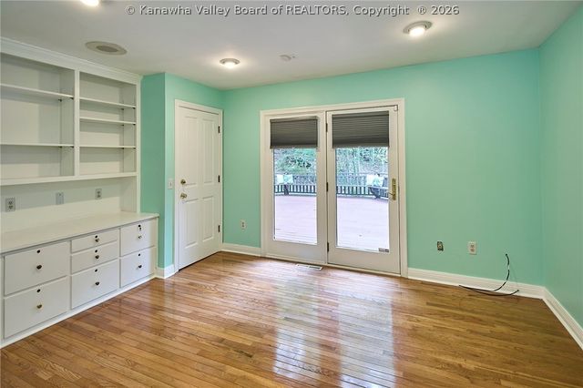 12 Dunlevy Road, Charleston, WV 25314