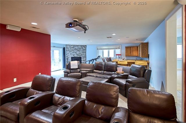 12 Dunlevy Road, Charleston, WV 25314