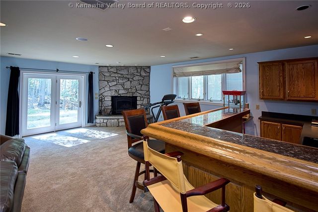 12 Dunlevy Road, Charleston, WV 25314