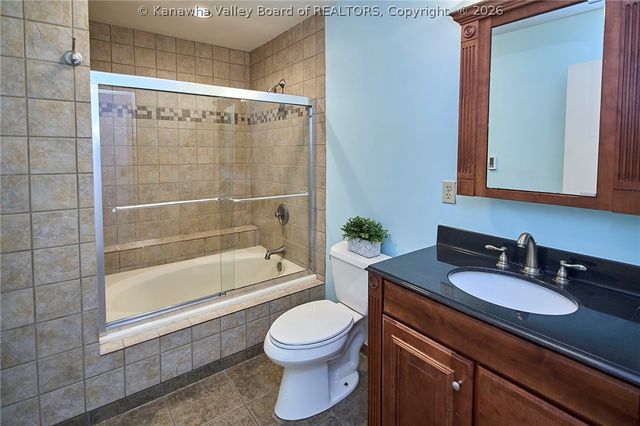 12 Dunlevy Road, Charleston, WV 25314