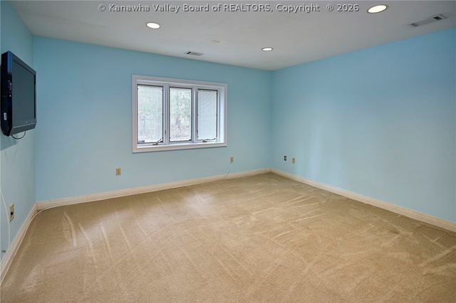 12 Dunlevy Road, Charleston, WV 25314