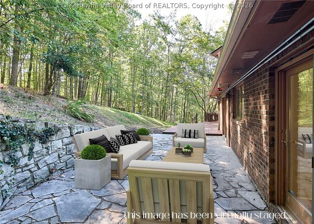 12 Dunlevy Road, Charleston, WV 25314