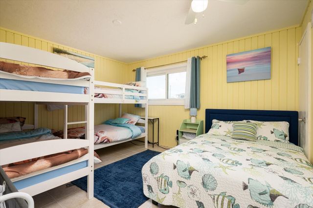 21211 Gulf Dr Drive, Galveston, TX 77554