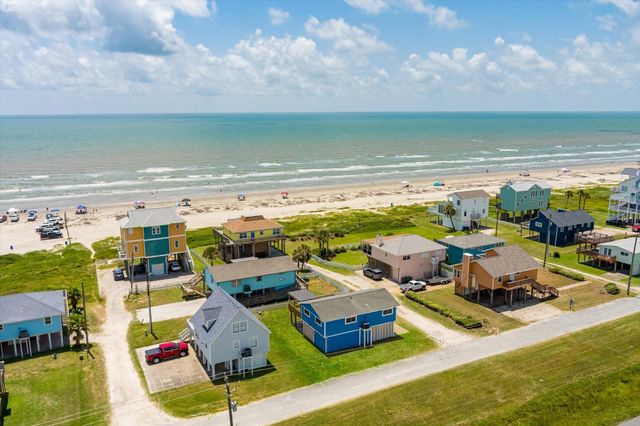 21211 Gulf Dr Drive, Galveston, TX 77554