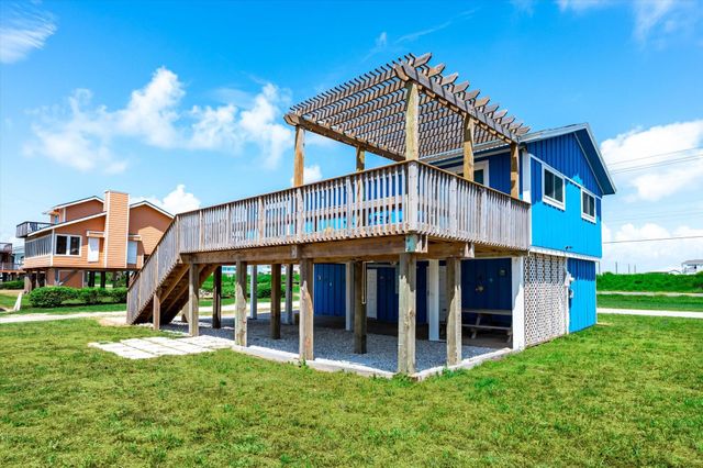 21211 Gulf Dr Drive, Galveston, TX 77554