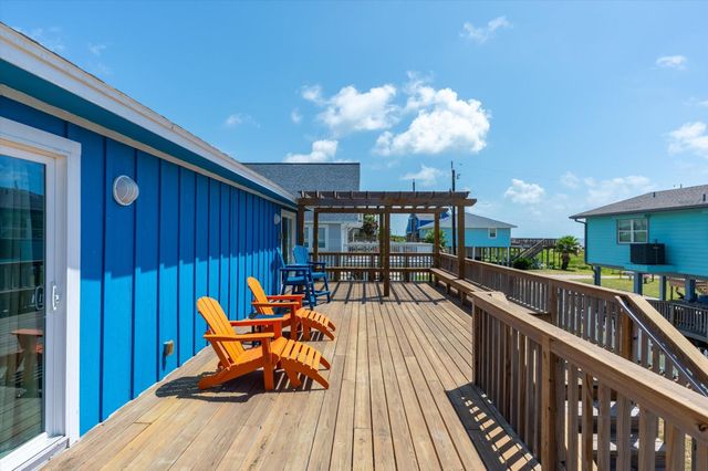 21211 Gulf Dr Drive, Galveston, TX 77554